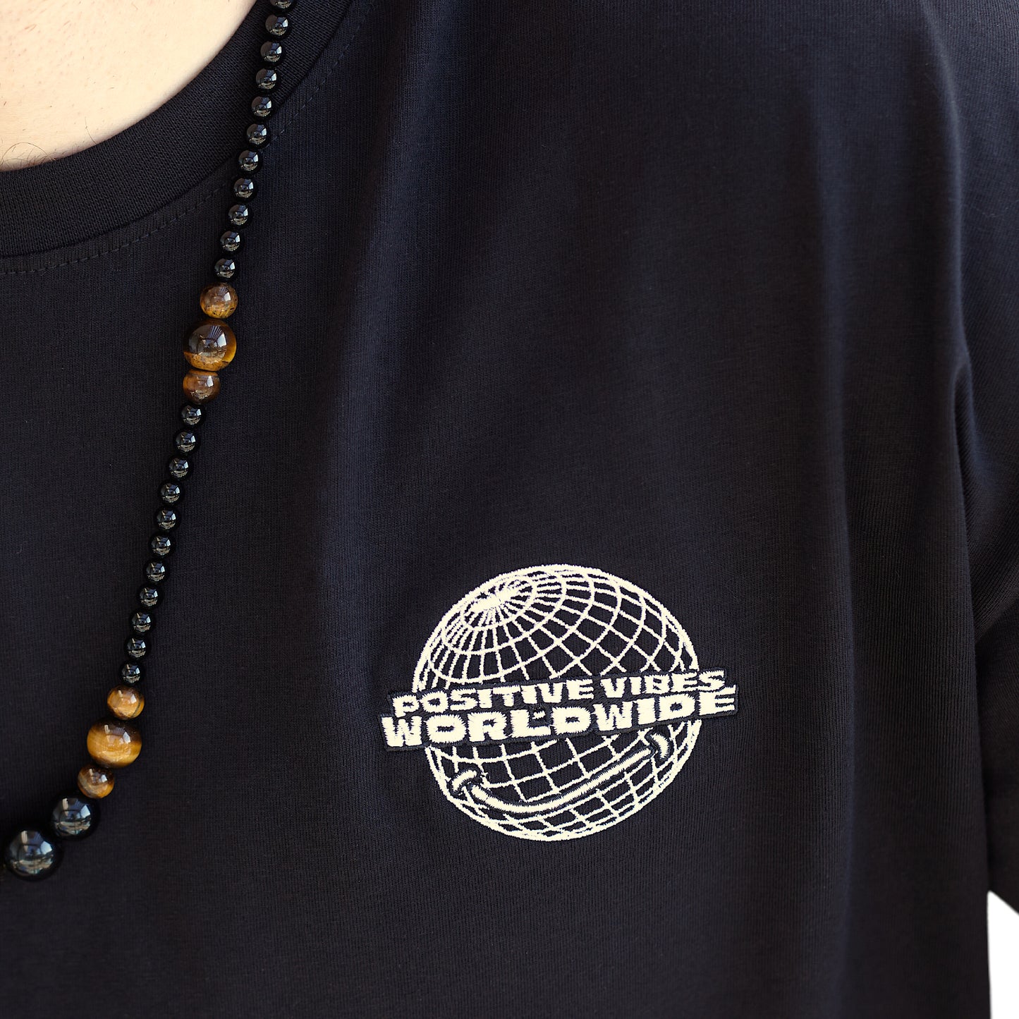 Streetwear Heavyweight T-Shirt "Positive Vibes Worldwide- Smiles Change The World" - PEACEGANG