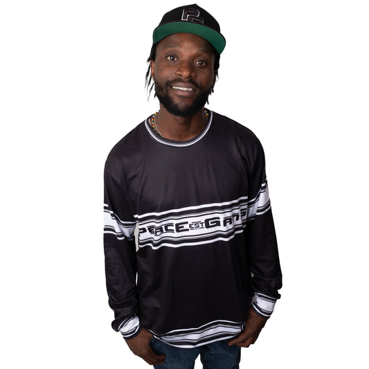 Crewneck Sweater Black/White Est 2017 PEACE GANG