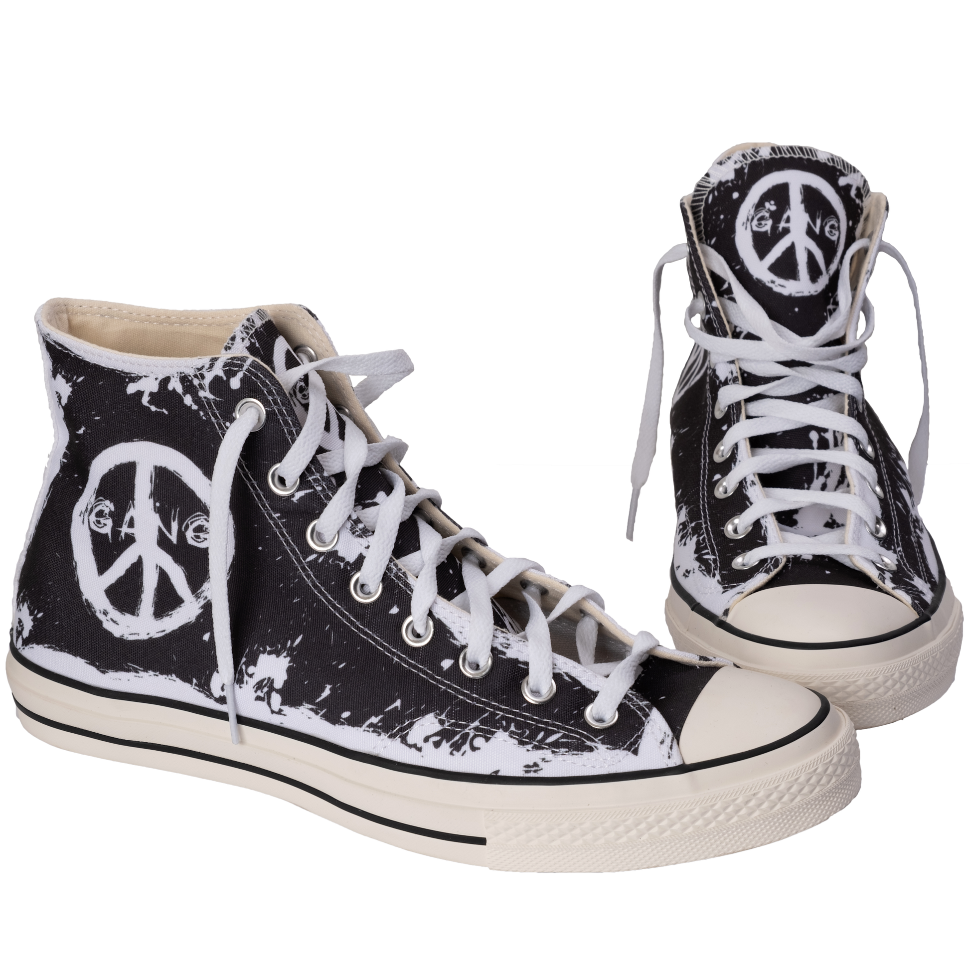 Grunge sneakers 2025